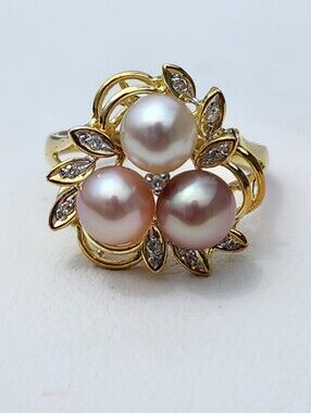14k Diamond Pearl Ring Size 7.25